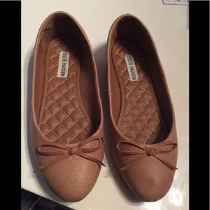 Ladies Steve Madden flats